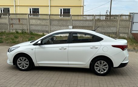Hyundai Solaris II рестайлинг, 2020 год, 1 450 000 рублей, 5 фотография
