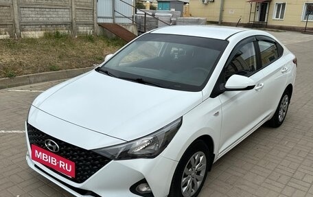 Hyundai Solaris II рестайлинг, 2020 год, 1 450 000 рублей, 3 фотография