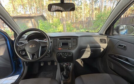 KIA Rio II, 2011 год, 780 000 рублей, 7 фотография