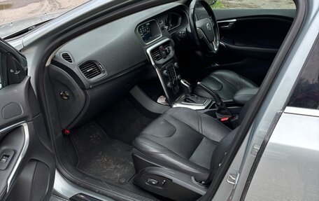 Volvo V40 II рестайлинг, 2015 год, 1 295 000 рублей, 14 фотография
