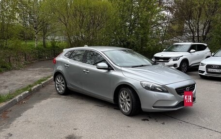 Volvo V40 II рестайлинг, 2015 год, 1 295 000 рублей, 8 фотография