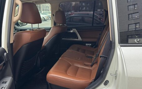 Toyota Land Cruiser 200, 2015 год, 4 250 000 рублей, 14 фотография