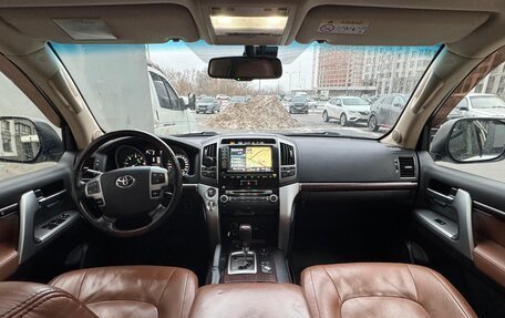 Toyota Land Cruiser 200, 2015 год, 4 250 000 рублей, 17 фотография