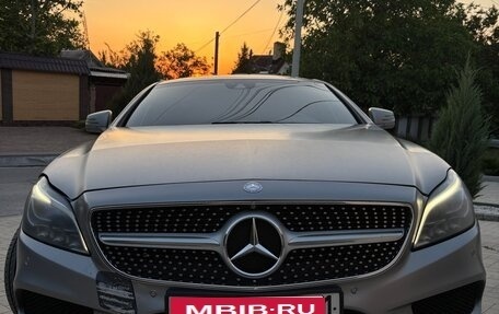 Mercedes-Benz CLS, 2015 год, 2 700 000 рублей, 8 фотография