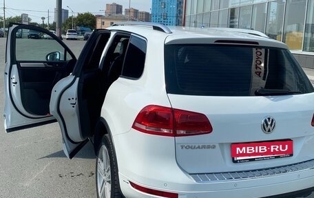 Volkswagen Touareg III, 2012 год, 2 150 000 рублей, 2 фотография