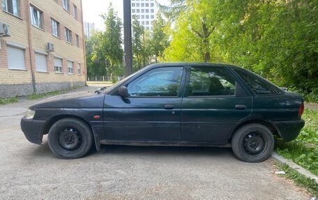 Ford Escort V, 1996 год, 100 000 рублей, 3 фотография