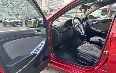 Hyundai Solaris II рестайлинг, 2012 год, 820 000 рублей, 8 фотография