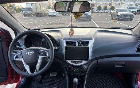 Hyundai Solaris II рестайлинг, 2012 год, 820 000 рублей, 11 фотография