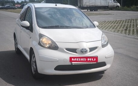 Toyota Aygo II, 2009 год, 510 000 рублей, 2 фотография