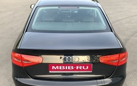 Audi A4, 2015 год, 1 390 000 рублей, 11 фотография