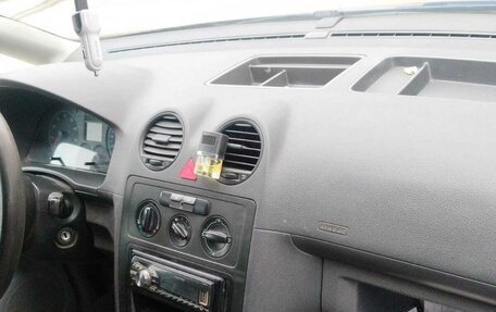 Volkswagen Caddy III рестайлинг, 2008 год, 595 000 рублей, 7 фотография