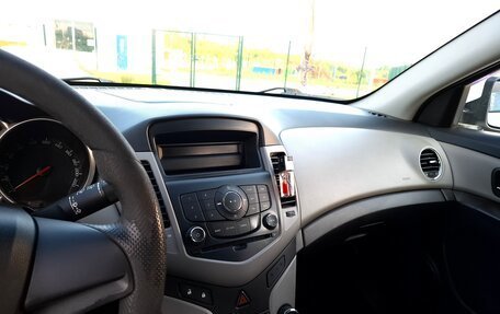 Chevrolet Cruze II, 2012 год, 620 000 рублей, 9 фотография