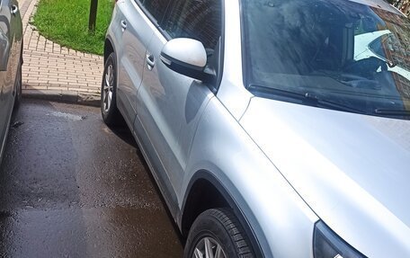 Volkswagen Tiguan I, 2011 год, 791 000 рублей, 1 фотография