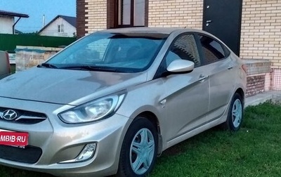 Hyundai Solaris II рестайлинг, 2011 год, 810 000 рублей, 1 фотография