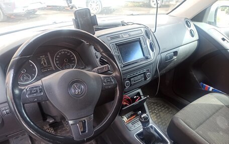 Volkswagen Tiguan I, 2011 год, 791 000 рублей, 5 фотография