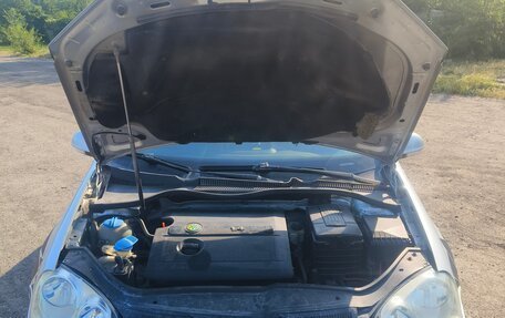 Volkswagen Golf V, 2003 год, 420 000 рублей, 26 фотография