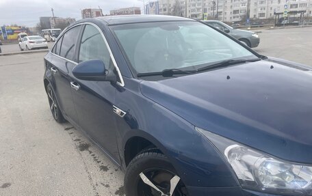 Chevrolet Cruze II, 2009 год, 499 000 рублей, 2 фотография