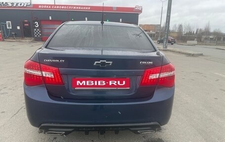 Chevrolet Cruze II, 2009 год, 499 000 рублей, 3 фотография