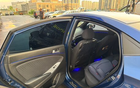Hyundai Solaris II рестайлинг, 2015 год, 1 190 000 рублей, 13 фотография