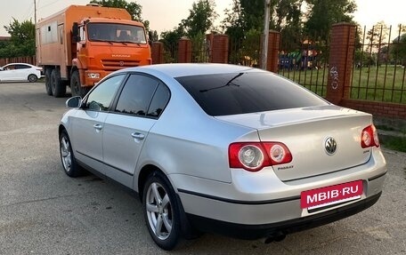 Volkswagen Passat B6, 2006 год, 620 000 рублей, 5 фотография