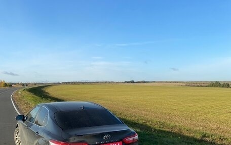Toyota Camry, 2018 год, 3 000 000 рублей, 4 фотография