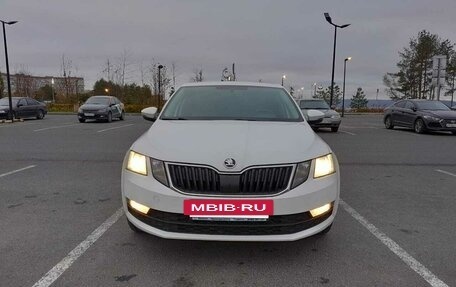 Skoda Octavia, 2018 год, 1 500 000 рублей, 5 фотография