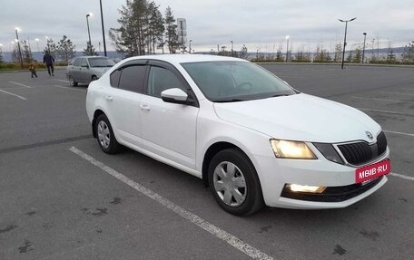 Skoda Octavia, 2018 год, 1 500 000 рублей, 7 фотография
