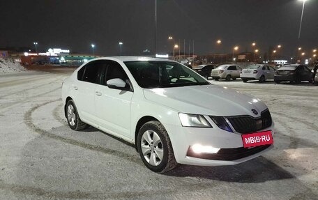 Skoda Octavia, 2018 год, 1 500 000 рублей, 16 фотография