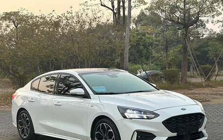Ford Focus IV, 2022 год, 1 600 400 рублей, 3 фотография