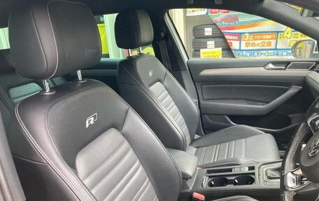 Volkswagen Passat B8 рестайлинг, 2019 год, 1 350 400 рублей, 22 фотография