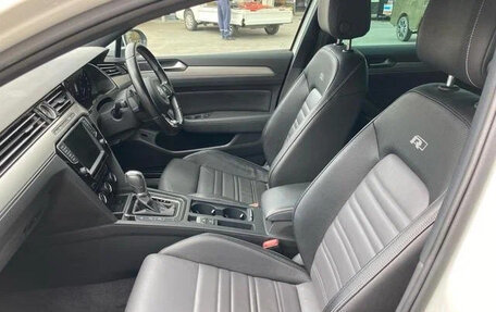 Volkswagen Passat B8 рестайлинг, 2019 год, 1 350 400 рублей, 25 фотография