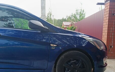 Hyundai Solaris II рестайлинг, 2015 год, 950 000 рублей, 4 фотография