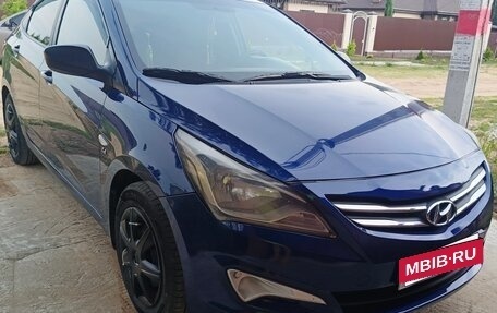 Hyundai Solaris II рестайлинг, 2015 год, 950 000 рублей, 6 фотография