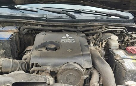 Mitsubishi Pajero Sport II рестайлинг, 2015 год, 1 800 000 рублей, 3 фотография