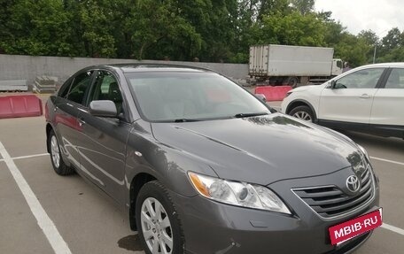 Toyota Camry, 2006 год, 1 000 000 рублей, 2 фотография
