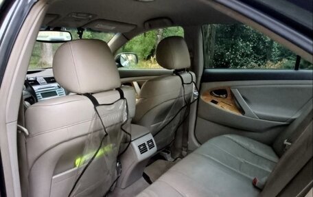 Toyota Camry, 2006 год, 1 000 000 рублей, 21 фотография