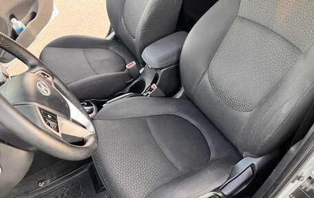 Hyundai Solaris II рестайлинг, 2013 год, 740 000 рублей, 9 фотография