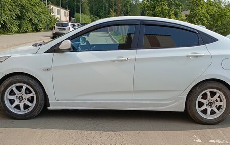 Hyundai Solaris II рестайлинг, 2016 год, 730 000 рублей, 14 фотография