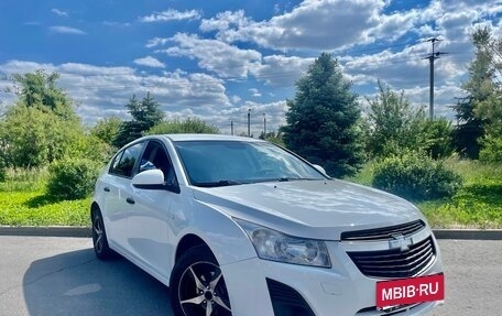 Chevrolet Cruze II, 2013 год, 750 000 рублей, 2 фотография