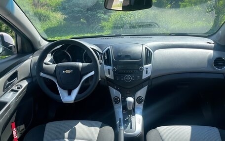 Chevrolet Cruze II, 2013 год, 750 000 рублей, 19 фотография