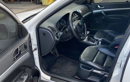 Skoda Octavia RS, 2010 год, 1 550 000 рублей, 8 фотография