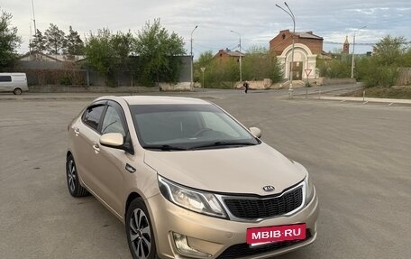 KIA Rio III рестайлинг, 2015 год, 950 000 рублей, 4 фотография