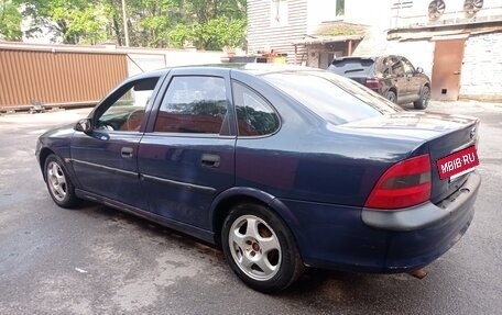 Opel Vectra B рестайлинг, 1998 год, 165 000 рублей, 7 фотография