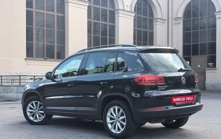 Volkswagen Tiguan I, 2015 год, 1 500 000 рублей, 2 фотография