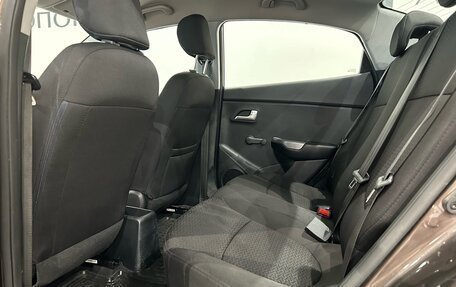 KIA Rio III рестайлинг, 2017 год, 999 000 рублей, 13 фотография