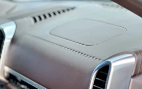 Porsche Cayenne III, 2014 год, 3 000 000 рублей, 27 фотография