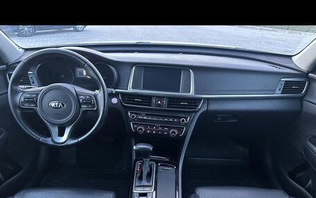 KIA Optima IV, 2017 год, 1 700 000 рублей, 13 фотография