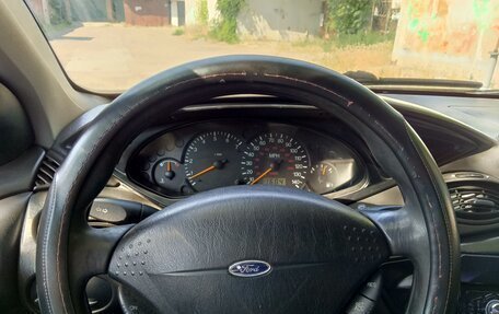 Ford Focus IV, 2000 год, 400 000 рублей, 6 фотография
