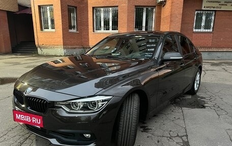 BMW 3 серия, 2016 год, 1 750 000 рублей, 3 фотография