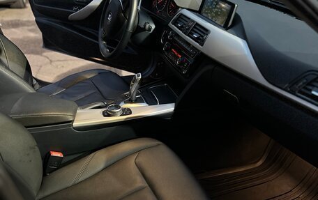 BMW 3 серия, 2016 год, 1 750 000 рублей, 21 фотография
